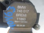 Replacement of ignition coil for BMW 5 Series Sedan (E39) 3.5 V8 32V CAT OEM IAM reference 1748017 11860 BREMI