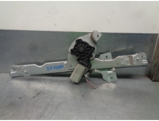 Recambio de elevalunas delantero izquierdo para dacia duster ambiance 4x2 referencia OEM IAM 8200733829 2 PINES 5 PUERTAS