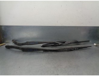 Replacement front right wiper arm for Subaru Forester S11 (SG) 2.0 16V CAT OEM IAM reference 86532SA050 