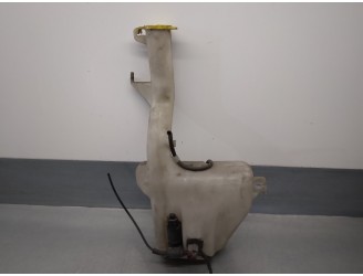 Recambio de deposito limpia para chrysler grand voyager lx referencia OEM IAM 05113048AB  5 PUERTAS