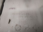 Recambio de deposito limpia para chrysler grand voyager lx referencia OEM IAM 05113048AB  5 PUERTAS