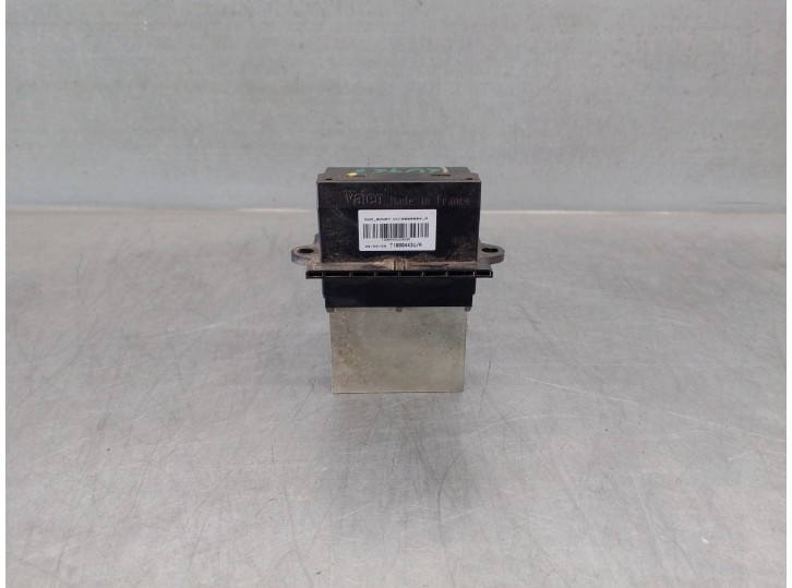 Recambio de resistencia calefaccion para dodge journey 2.0 16v crd cat referencia OEM IAM T1000443UA T1000443U VALEO