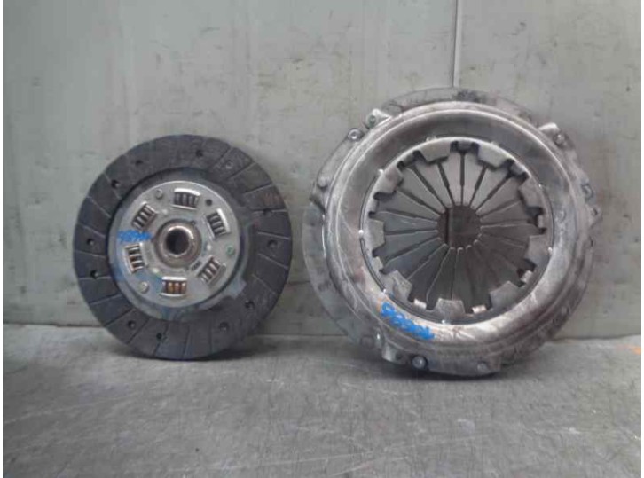 Recambio de kit embrague para renault laguna (b56) 1.6 referencia OEM IAM 584706 C0584707 VALEO