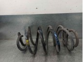 Replacement suspension spring for Dacia Duster Ambiance 4x2 OEM IAM reference 540107794R 