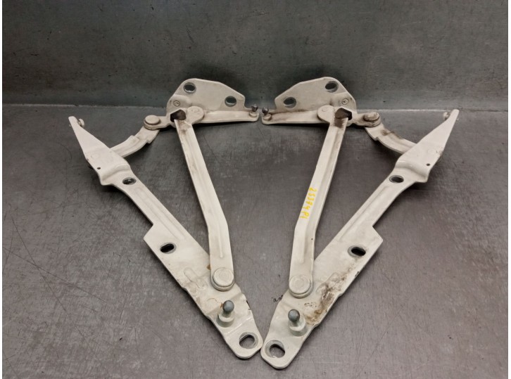 Recambio de bisagra porton para audi 100 berlina (c4) 2.6 v6 cat (abc) referencia OEM IAM 4A5827302 4A5827301 