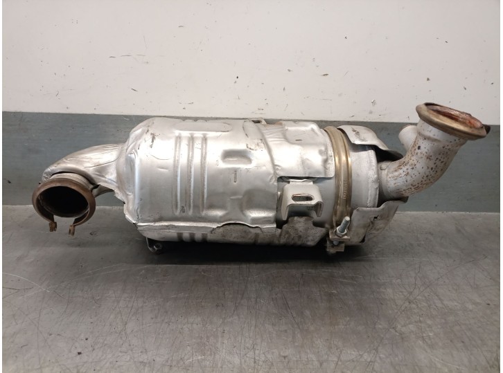 Recambio de catalizador para citroën c3 ii 1.4 referencia OEM IAM PSAK564 1731YK 9672203380