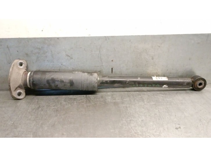 Recambio de amortiguador trasero derecho para chevrolet cruze (j300) 1.6 referencia OEM IAM 13412142 13412142 