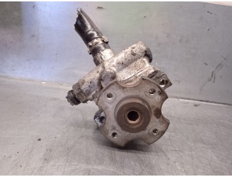 Replacement power steering pump for Citroën Xsara Break 1.6i 16V Exclusive OEM IAM reference 9632334880 26071206 