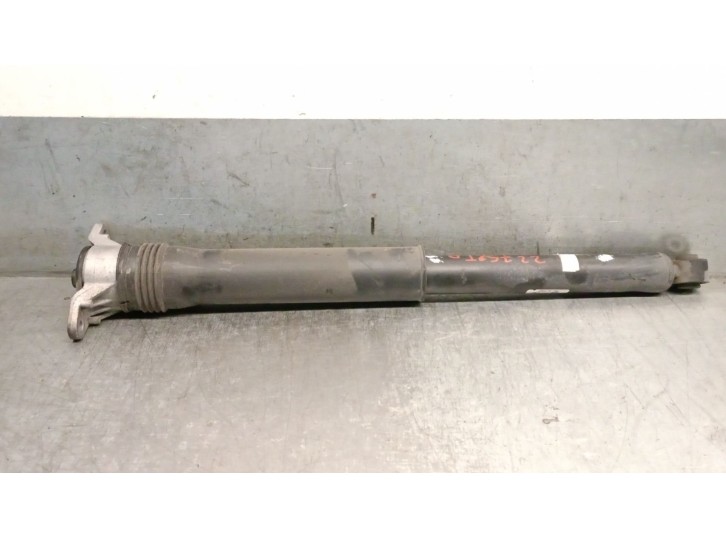 Replacement right rear shock absorber for Mazda 3 Hatchback (BP) 2.0 Skyactiv-G M Hybrid OEM IAM reference BCKA28700 