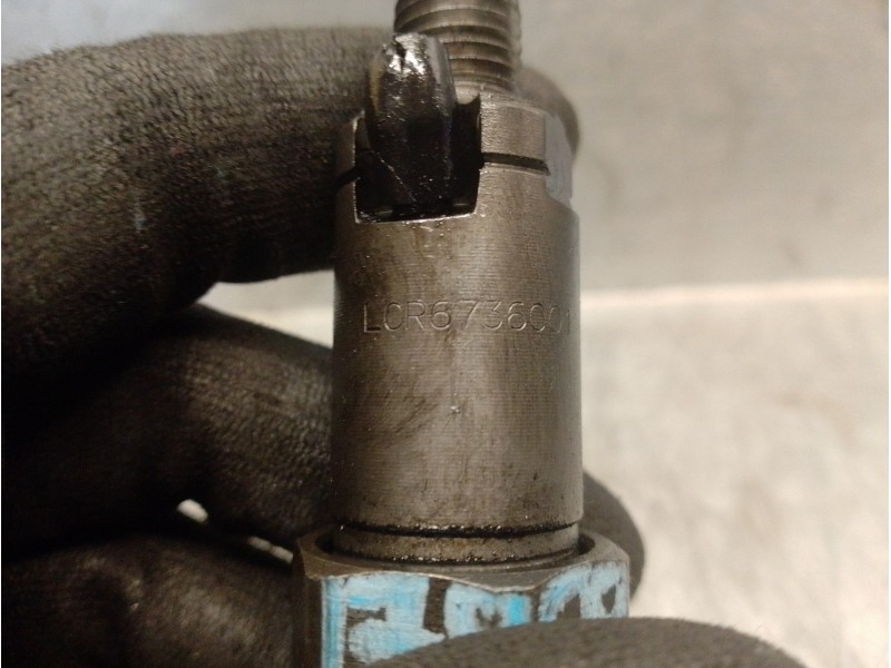 Recambio de inyector para citroën xsara berlina 1.9 diesel referencia OEM IAM LCR6736001 LCR6736001 LUCAS