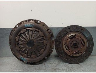 Replacement clutch kit for Fiat Doblo Cargo (223) 1.3 55kW OEM IAM reference 71753319 