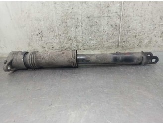 Recambio de amortiguador trasero derecho para kia carens (un) 2.0 crdi referencia OEM IAM 553111D020  SACHS