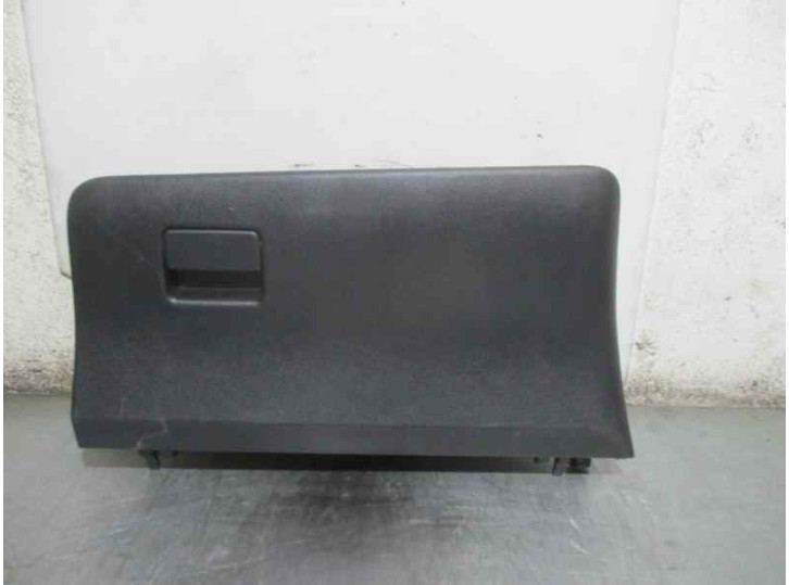 Recambio de guantera para toyota yaris 1.5 16v cat (híbrido) referencia OEM IAM 555500D150 94752A0 