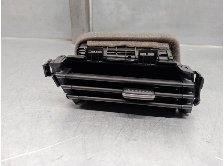 Replacement air vent for Hyundai Bayon OEM IAM reference 97480T0000 