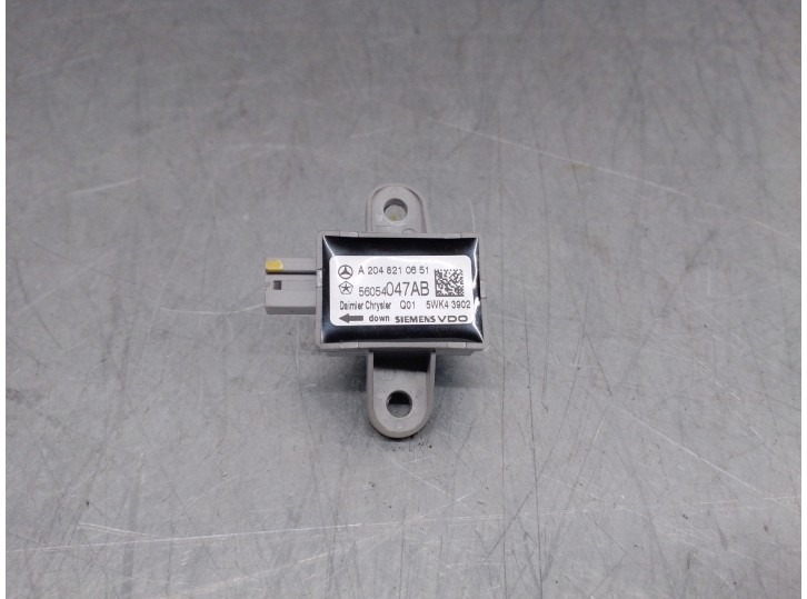 Replacement impact sensor for Dodge Journey 2.0 16V CRD CAT OEM IAM reference A2048210651 5WK43902 SIEMENS