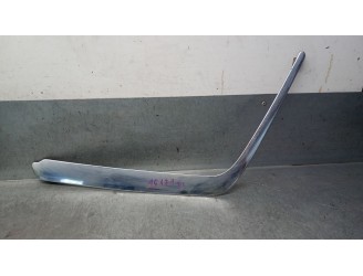 Recambio de molduras delanteras para mercedes-benz clase e (w124) berlina 3.0 diesel cat referencia OEM IAM A1248801336 A1248801