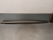 Replacement front moldings for Citroën DS5 2.0 HDI 165 OEM IAM reference 1607056480 