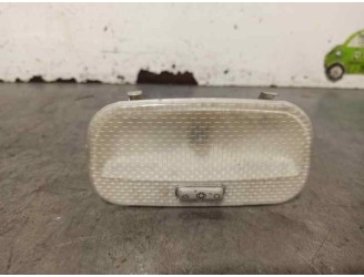 Recambio de luz interior para toyota proace 2.0 turbodiesel cat referencia OEM IAM 9680717080  
