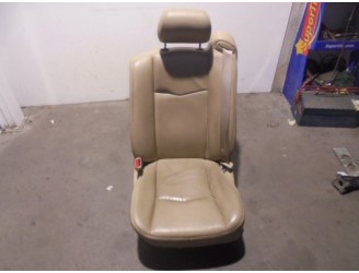 Recambio de asiento delantero izquierdo para cadillac srx v6 elegance referencia OEM IAM CUERO BEIGE 5 PUERTAS