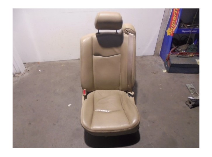 Recambio de asiento delantero izquierdo para cadillac srx v6 elegance referencia OEM IAM  CUERO BEIGE 5 PUERTAS