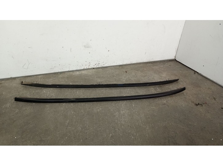 Recambio de portaequipajes para bmw 5 touring (f11) 520 d referencia OEM IAM 51137210093 51137210093 