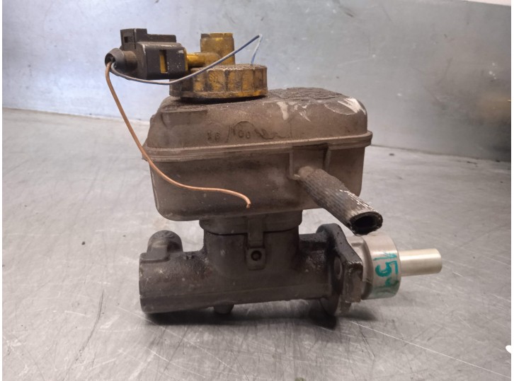 Recambio de bomba freno para seat leon (1m1) signo referencia OEM IAM 21027099 L481402 BOSCH