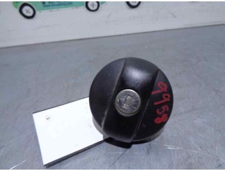 Recambio de tapon combustible para toyota proace 2.0 turbodiesel cat referencia OEM IAM 