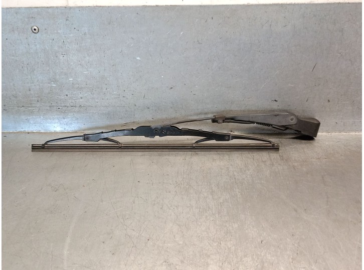 Recambio de brazo limpia trasero para chevrolet aveo 1.4 cat referencia OEM IAM 95212731 95212731 BOSCH