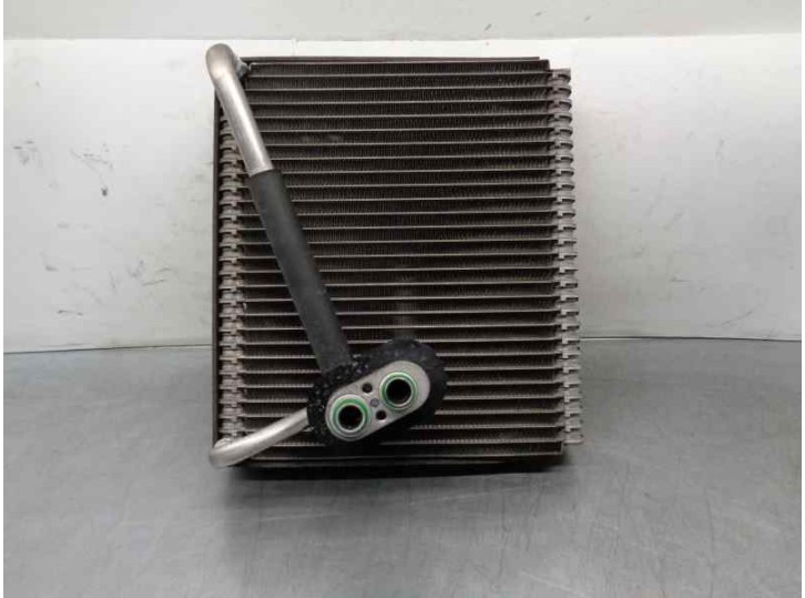 Recambio de evaporador aire acondicionado para hyundai i30 style referencia OEM IAM 971401H000  