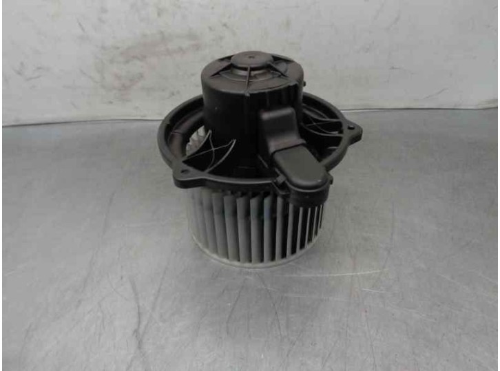 Recambio de motor calefaccion para hyundai i30 style referencia OEM IAM 971132L000  