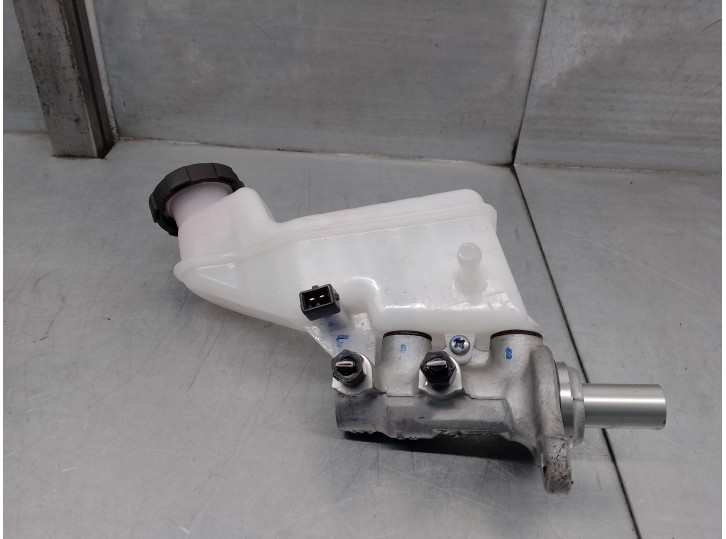 Recambio de bomba freno para hyundai bayon referencia OEM IAM 58510Q0200 