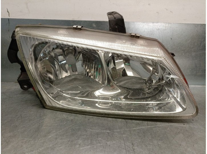 Recambio de faro derecho para nissan almera ii hatchback (n16) 2.2 di referencia OEM IAM 26010BN011 26025BN011 89003330