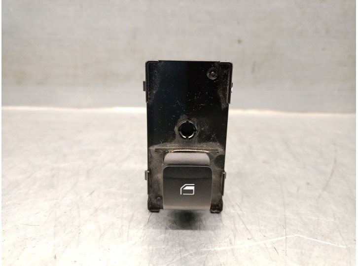 Replacement rear left window lifter switch for Hyundai Tucson (NX4E, NX4A) 1.6 T-GDi OEM IAM reference 93581AB0004X 