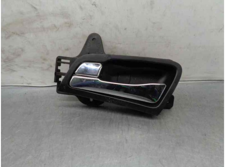 Recambio de maneta interior trasera izquierda para hyundai i30 style referencia OEM IAM 836102L010 83613FD000 