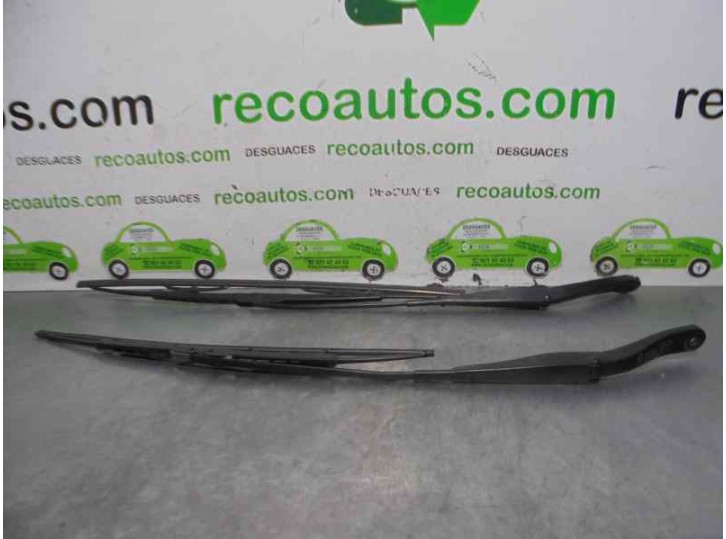 Recambio de brazo limpia delantero derecho para dacia sandero ii 1.5 dci diesel referencia OEM IAM 