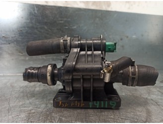 Recambio de termostato para ford focus c-max (cap) 1.6 tdci cat referencia OEM IAM 1313841 