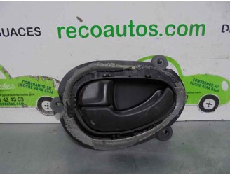 Replacement front left interior door handle for Peugeot 406 Saloon (S1/S2) 2.0 HDi OEM IAM reference 9616307577 4 DOOR