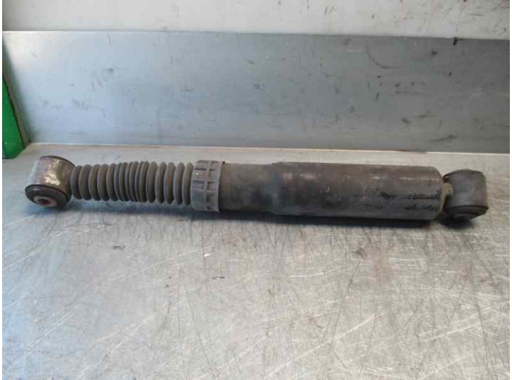 Recambio de amortiguador trasero derecho para citroën c8 hdi 120 premier referencia OEM IAM 012661 1329E 