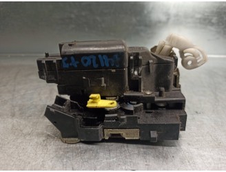 Recambio de cerradura puerta trasera izquierda para dacia lodgy 1.6 cat referencia OEM IAM 825032860R 2 PINES 5 PUERTAS