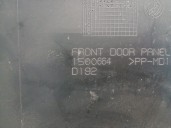 Recambio de guarnecido puerta delantera izquierda para fiat 500 abarth 1.4 99kw referencia OEM IAM 51779923 51779924 