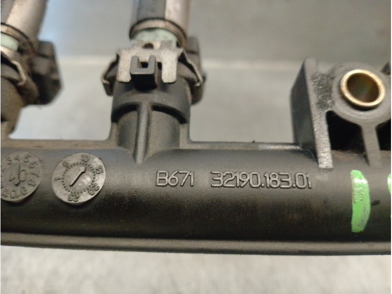 Recambio de rampa inyectora para fiat seicento (187) 1.1 referencia OEM IAM 3219018301 B671 