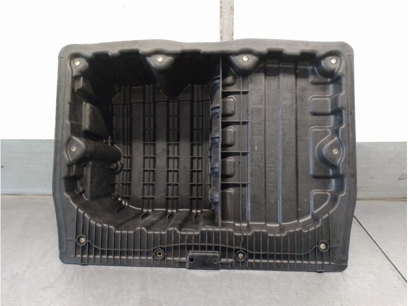 Recambio de caja trasera para bmw serie 3 berlina (e90) 2.0 16v diesel referencia OEM IAM 51717120020  