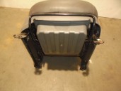 Recambio de asiento delantero derecho para ssangyong rodius xdi referencia OEM IAM 7400621052CCR CUERO GRIS 5 PUERTAS