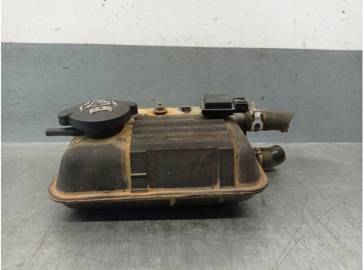 Recambio de deposito expansion para peugeot 806 (221) 2.1 td 12v referencia OEM IAM 011483024080  011483025080