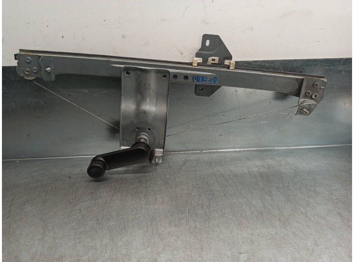 Recambio de elevalunas trasero derecho para dacia lodgy 1.6 cat referencia OEM IAM 827206514R MANUAL 5 PUERTAS