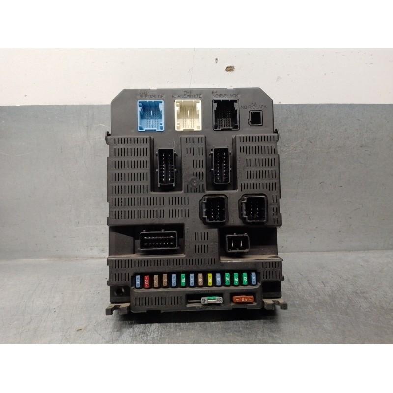 Recambio de caja reles / fusibles para citroën c4 berlina 1.6 hdi cat (9hy / dv6ted4) referencia OEM IAM 9659285680 2004P0900 VA