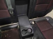 Recambio de asientos traseros para hyundai i30 style referencia OEM IAM CUERO NEGRO Y TELA ROJA 5 PUERTAS