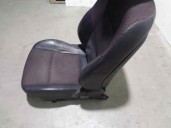 Recambio de asiento delantero derecho para hyundai i30 style referencia OEM IAM CUERO NEGRO Y TELA ROJA 5 PUERTAS