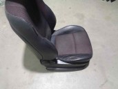Recambio de asiento delantero derecho para hyundai i30 style referencia OEM IAM CUERO NEGRO Y TELA ROJA 5 PUERTAS