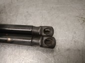 Replacement trunk / tailgate struts for Seat Leon ST (5F8) 1.4 TGi OEM IAM reference 5F9827550D 5F9827550D 